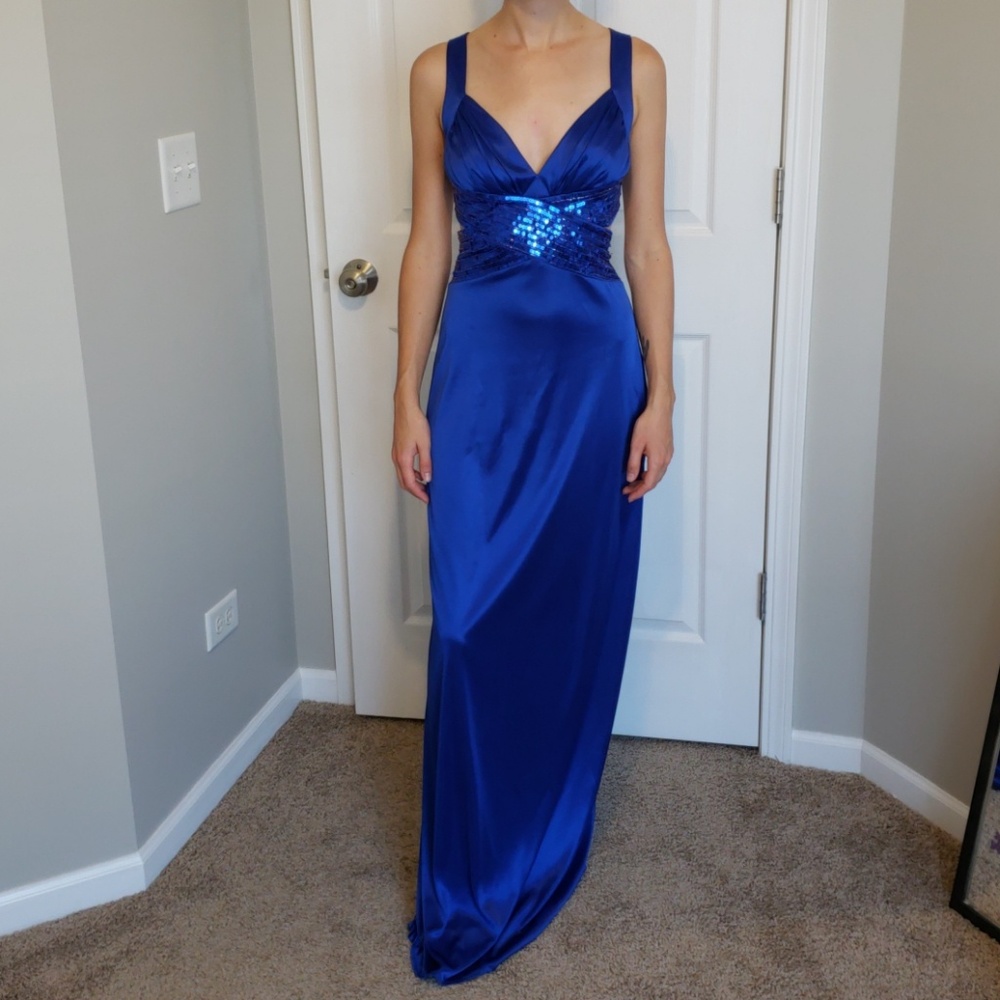 Long prom/wedding dress